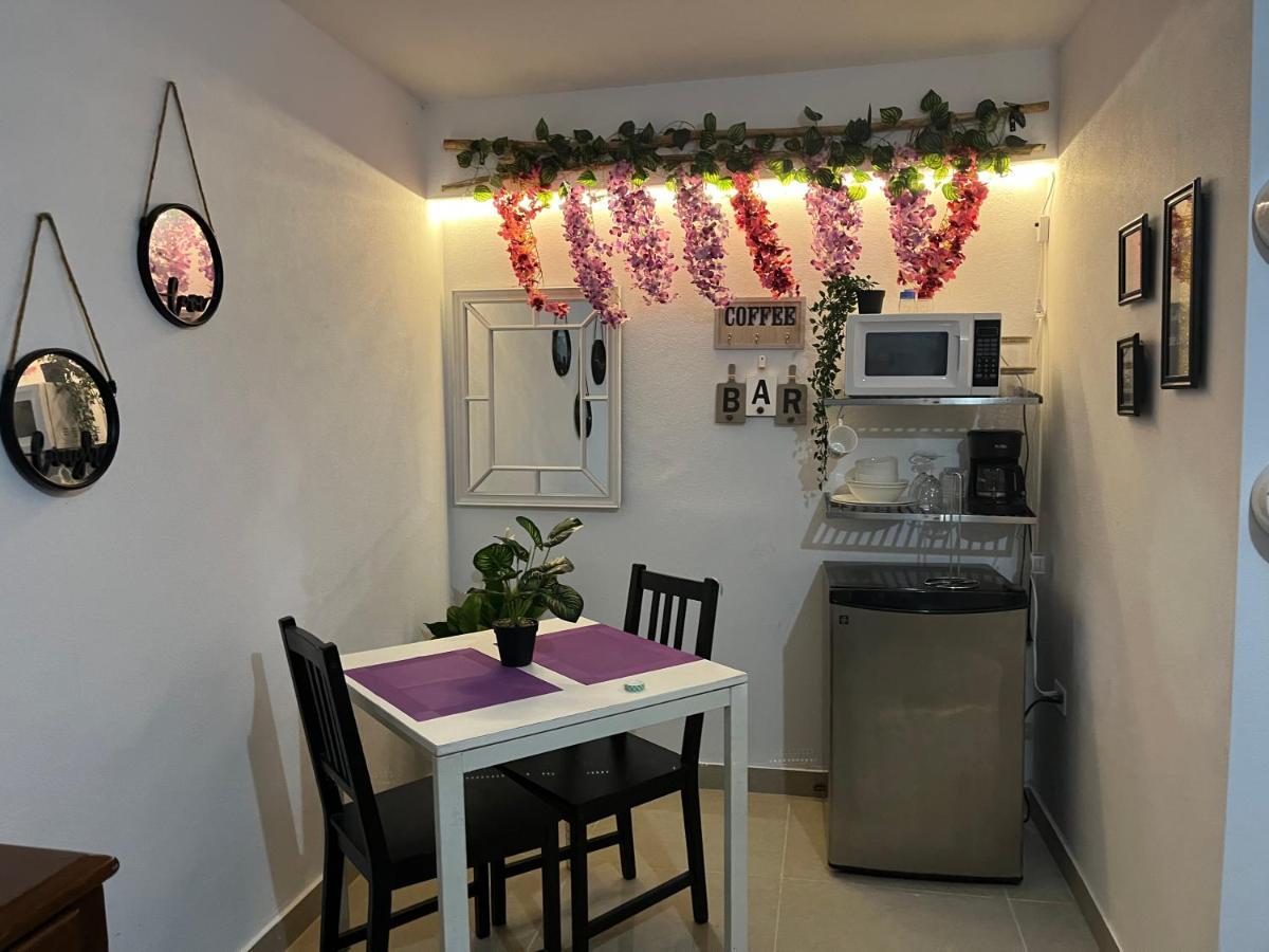 Gavidias Guest House San Lorenzo Екстер'єр фото